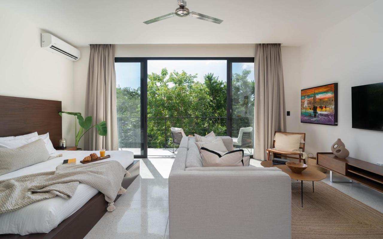 Stylish And Peaceful Jungle Studio At 525 툴룸 외부 사진