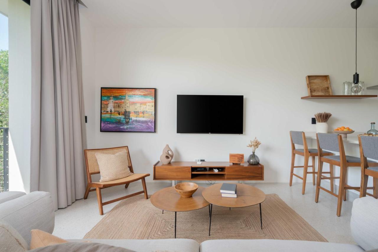 Stylish And Peaceful Jungle Studio At 525 툴룸 외부 사진