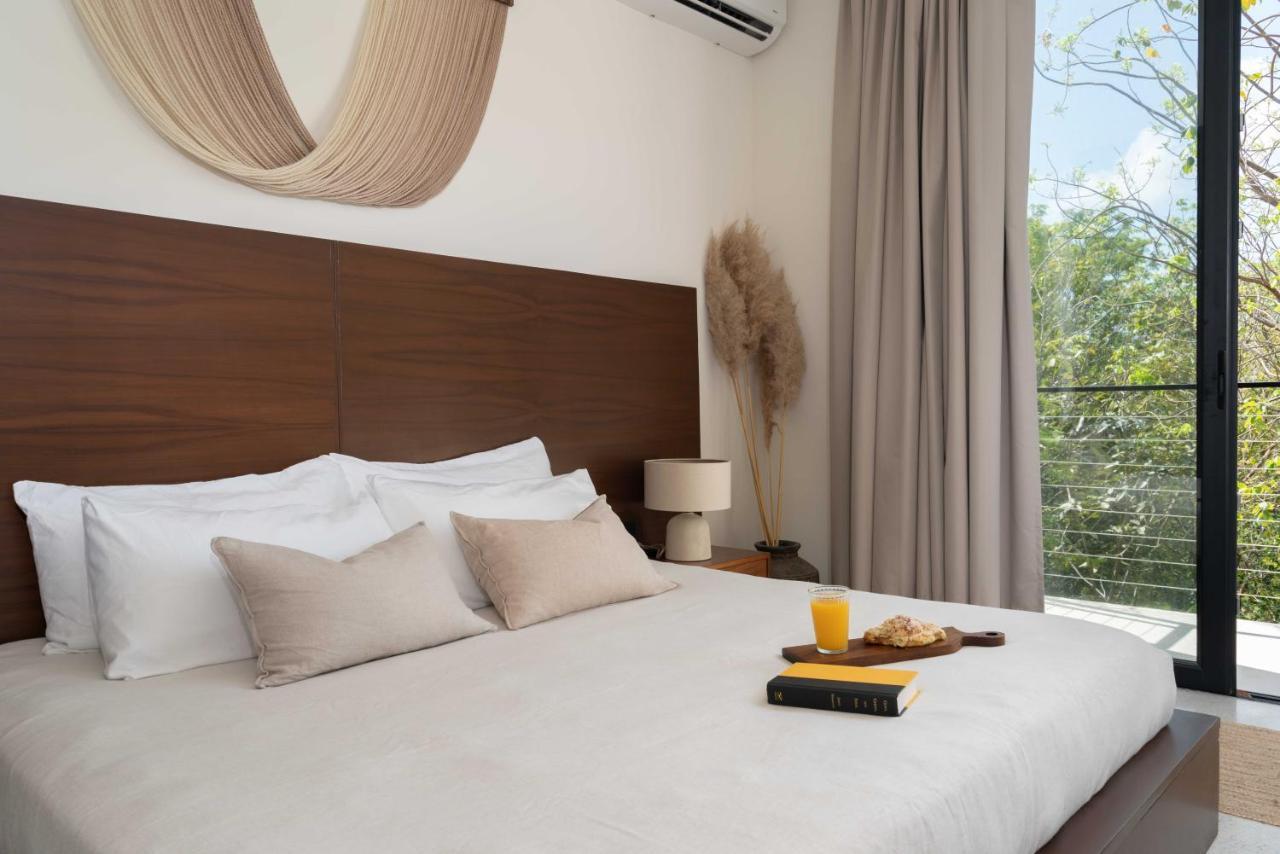 Stylish And Peaceful Jungle Studio At 525 툴룸 외부 사진